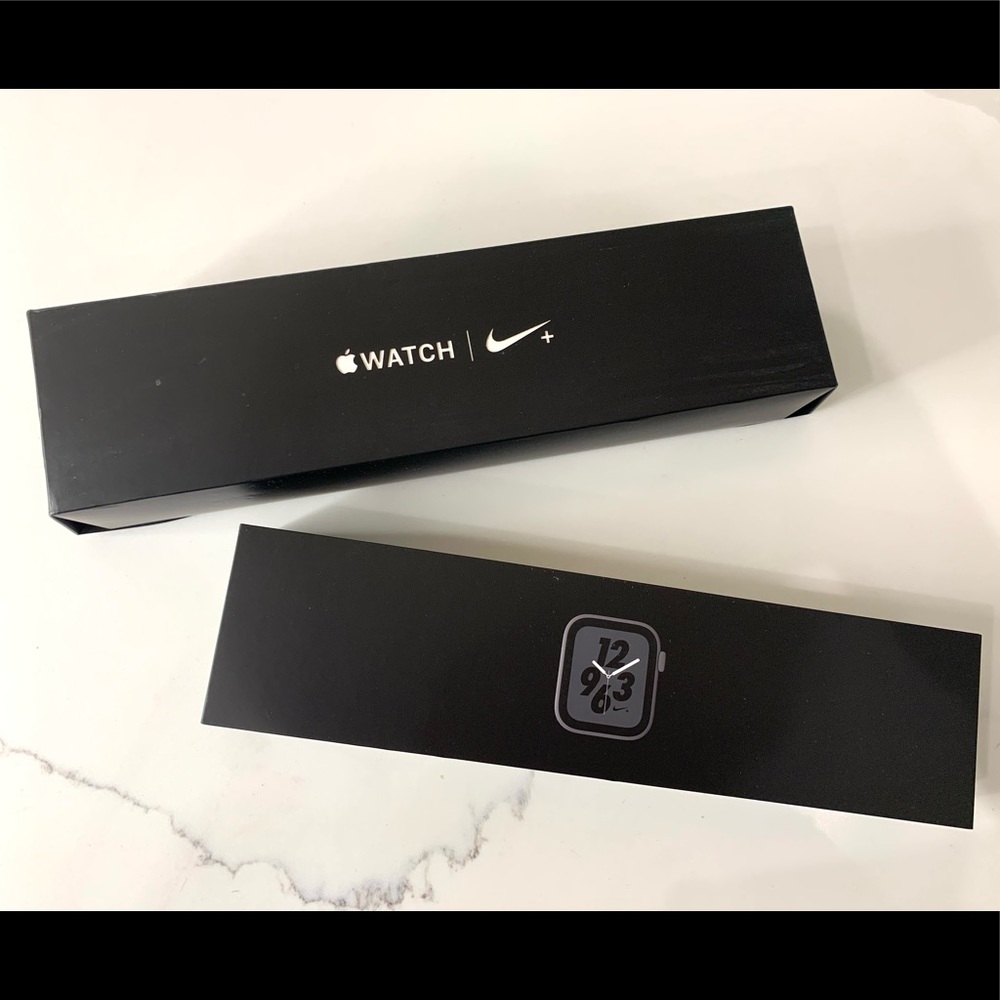 Nike Apple Watch (44mm) box NOT THE WATCH